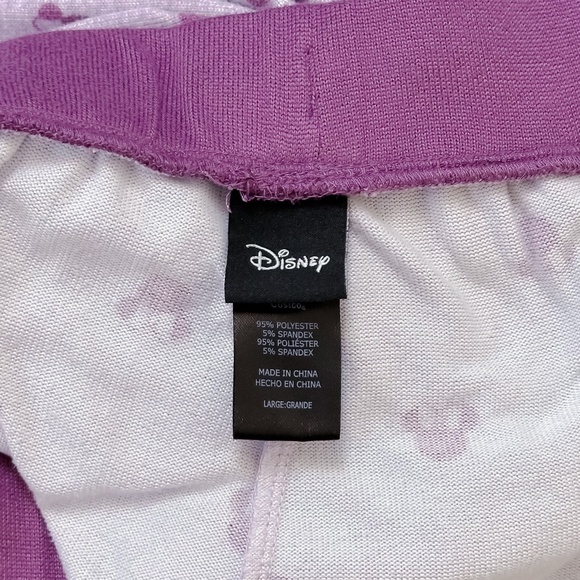 Disney Character Cozy Purple Minnie Mouse Pajama Set - Picture 16 of 16